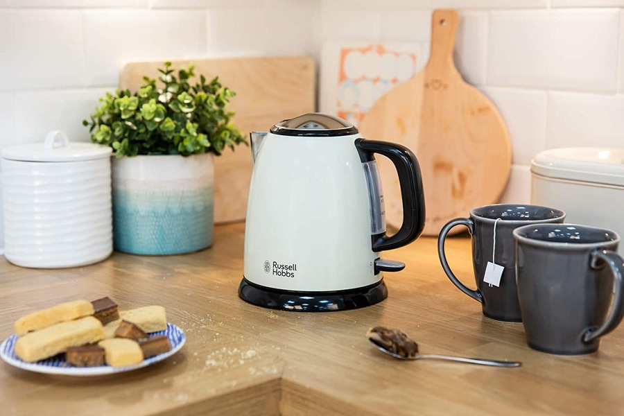 RUSSELL HOBBS Wasserkocher Colours Plus+ Classic Cream 24994-70 Mini 1L 2400W