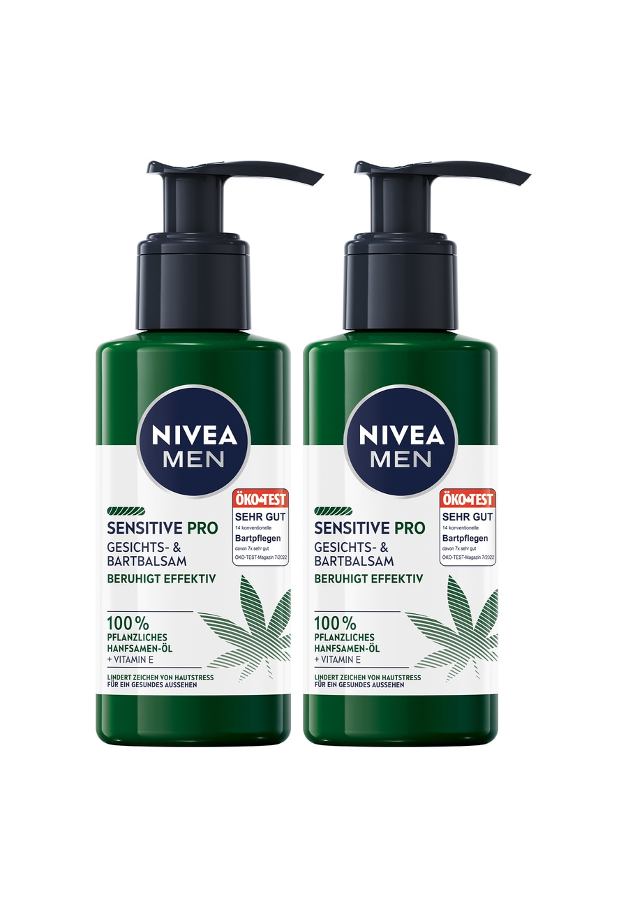 Zwei grüne Nivea Men Sensitive Pro Bartbalsam Flaschen mit Öko-Test Siegel.