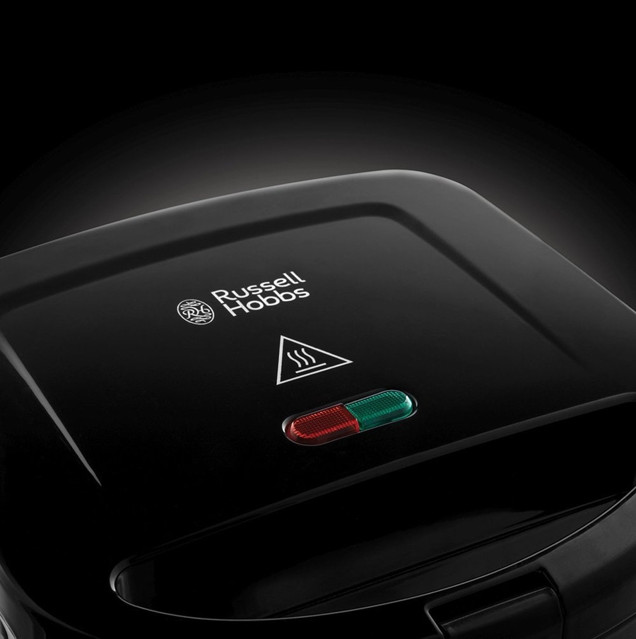 Schwarzer Toaster mit Russell Hobbs Logo und grüner Anzeige