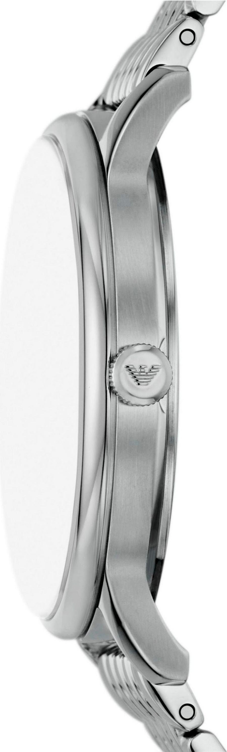 Nahaufnahme einer silbernen Armbanduhr mit dem Emporio Armani Logo auf der Krone.