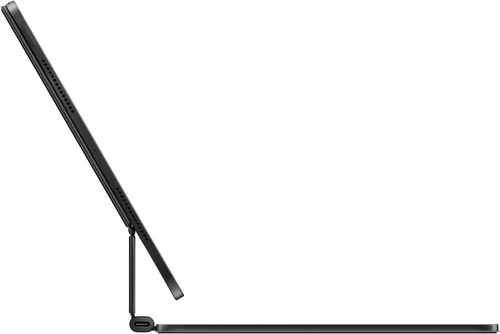 Schwarzes Tablet mit Tastatur, Seitenansicht, auf weißem Hintergrund, Technologie