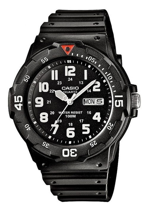 Schwarze Casio-Uhr mit digitaler Anzeige, Datum und Wasserdichtigkeit.