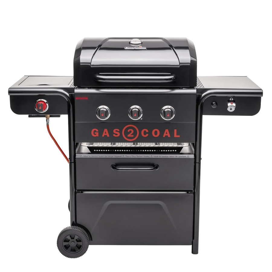 Schwarzer Gasgrill mit Gas 2 Kohle-Logo, Rädern und Char-Broil-Marke. Gas- und Kohlegrill.
