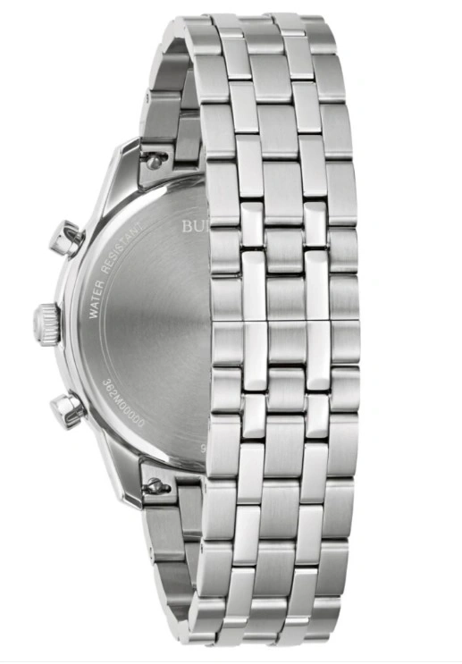 Uhr mit Metallarmband, silberfarben, Detailaufnahme, Nahaufnahme, Wasserfest