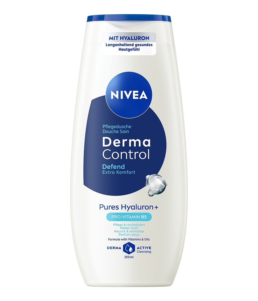Eine weiße NIVEA Duschgelflasche mit blauen Akzenten und der Aufschrift "Derma Control".