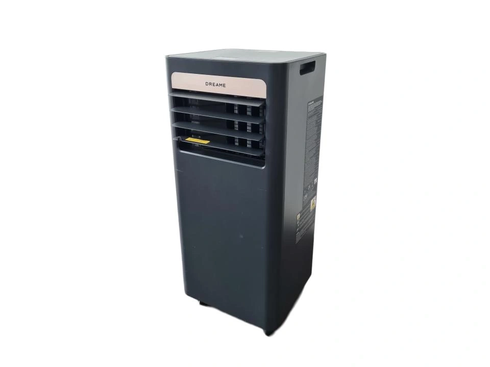 Ein dunkler Turmventilator mit dem Schriftzug DREAM auf der Oberseite.