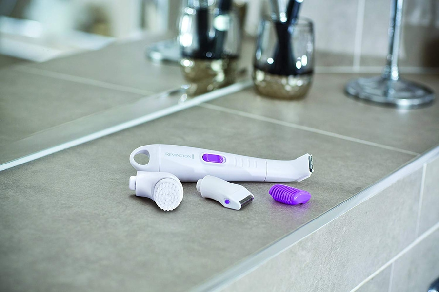 REMINGTON Bikini-Trimmer smooth&silky WPG4035 Akkubetrieb wasserfest 3 Aufsätze
