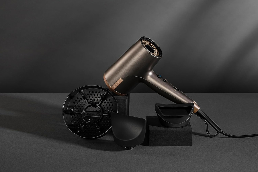 REMINGTON Haartrockner D6077 ONE Dry&Style Ionentechnik 4 Aufsätze 120km/h 2000W