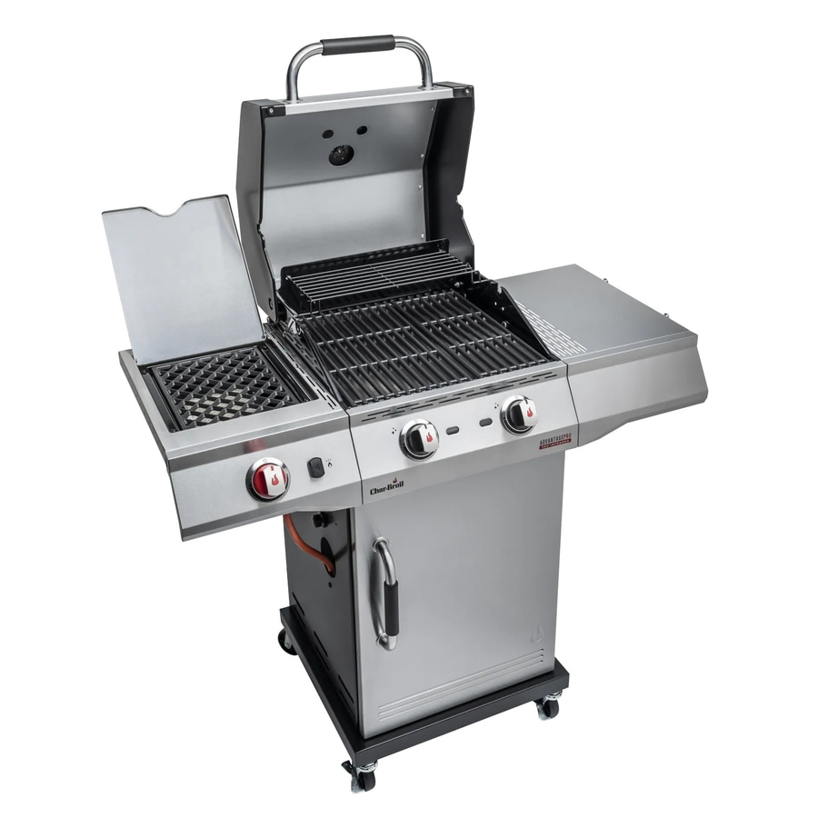Grill mit drei Brennern, Edelstahl, Char-Broil Advantage Pro, offener Deckel