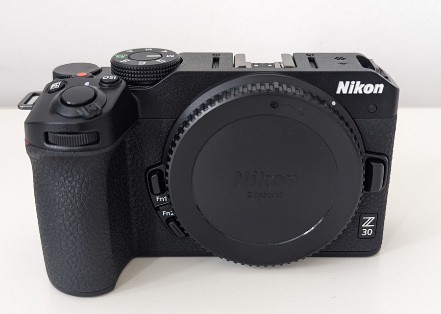 NIKON Z 30 Systemkamera-Body 20,9 Millionen Pixel 3,0 Zoll Display 4K UHD B-WARE