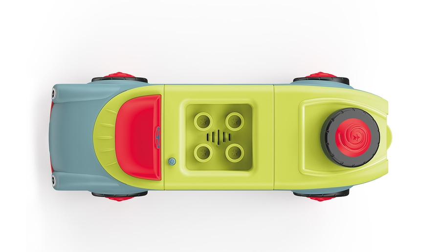 Spielzeugauto in Blau, Grün und Rot mit Rädern und Knöpfen. Draufsicht.