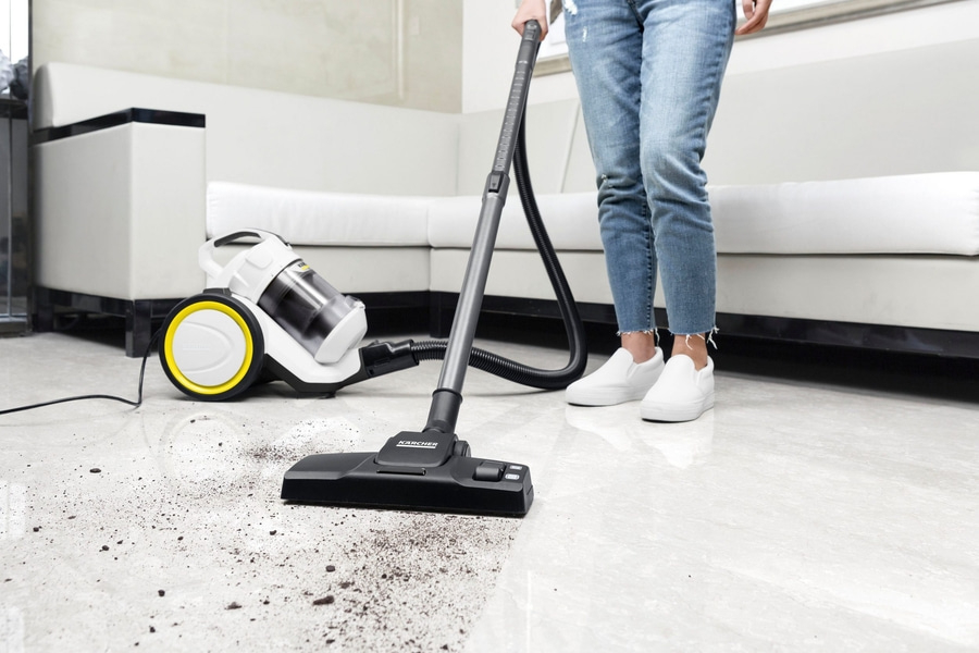 KÄRCHER Bodenstaubsauger VC 3 Zyklon Staubsauger beutellos 700W B-WARE