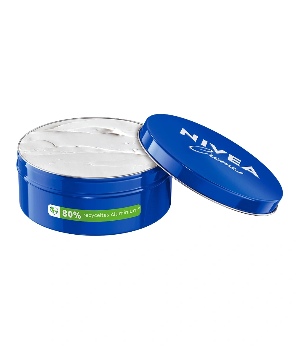 Nivea Creme Dose, blau, geöffnet, 80% recyceltes Aluminium, Kosmetikprodukt