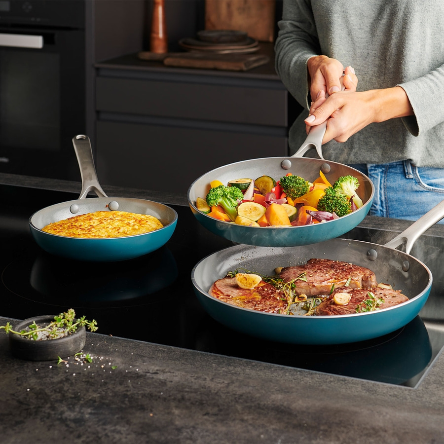 BETTY BOSSI Bratpfanne 24 cm Keramikbeschichtung Induktion Grün Aluminium