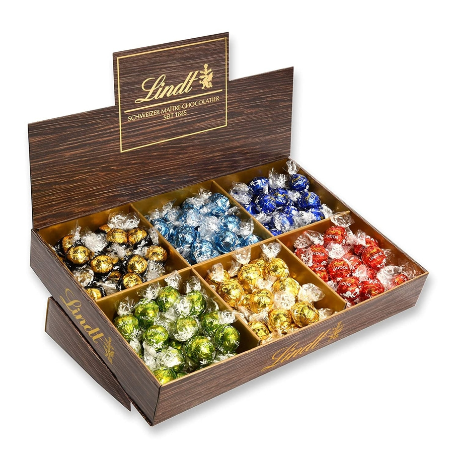 Lindt Pralinen Schachtel mit verschiedenen Sorten