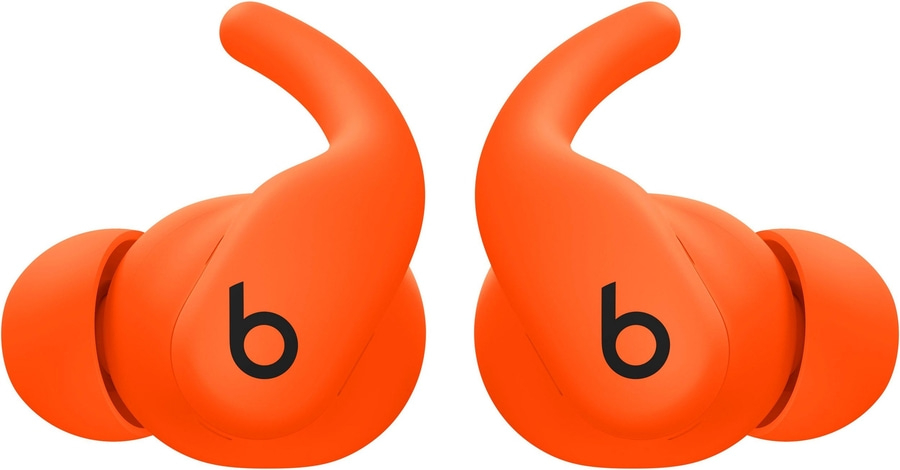 Zwei orangefarbene Beats-Kopfhörer mit schwarzem b-Logo