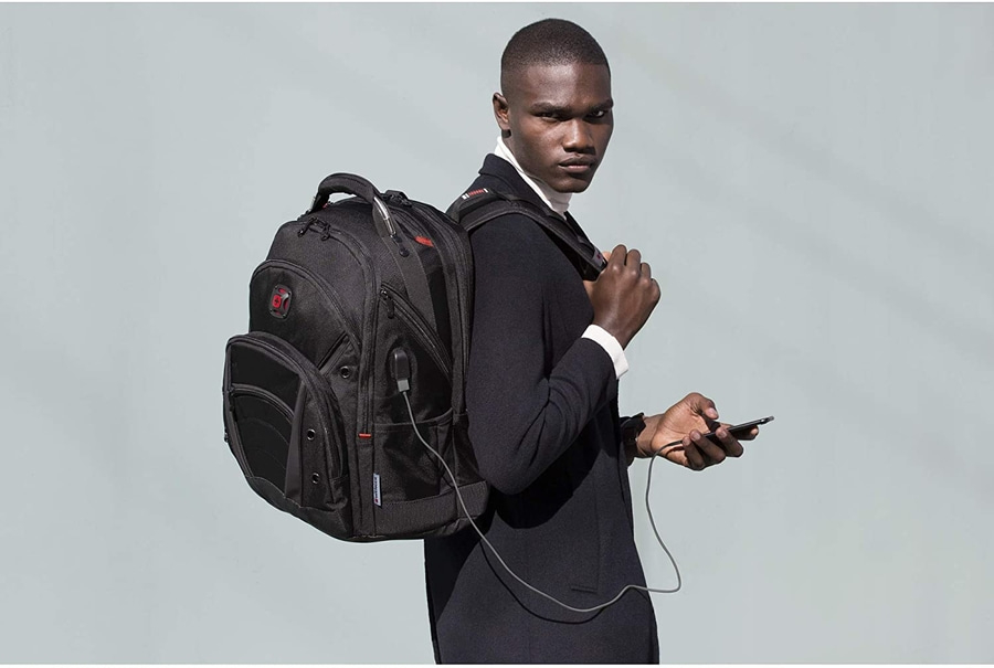 WENGER Rucksack Synergy Ballistic Deluxe 14-16'' Laptoprucksack 26L schwarz