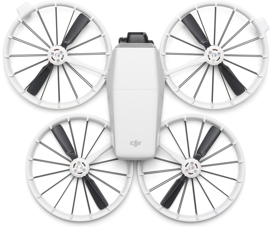 Weißer Mini-Drohne mit Propellerschutz und schwarzen Propellern auf weißem Hintergrund.